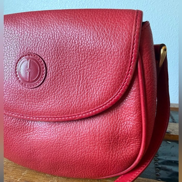 Vintage Gucci red crossbody - Picture 3 of 16